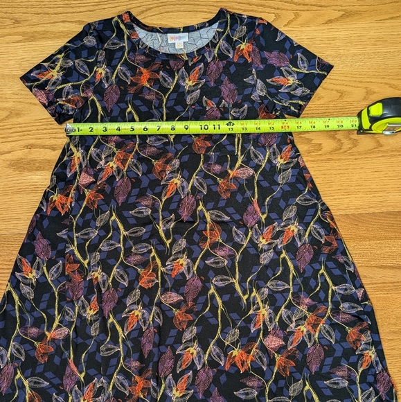 LuLaRoe NWoT XXS "Carly" Style High-Low Shirt Dress Short Sleeve Lightweight - Picture 7 of 10